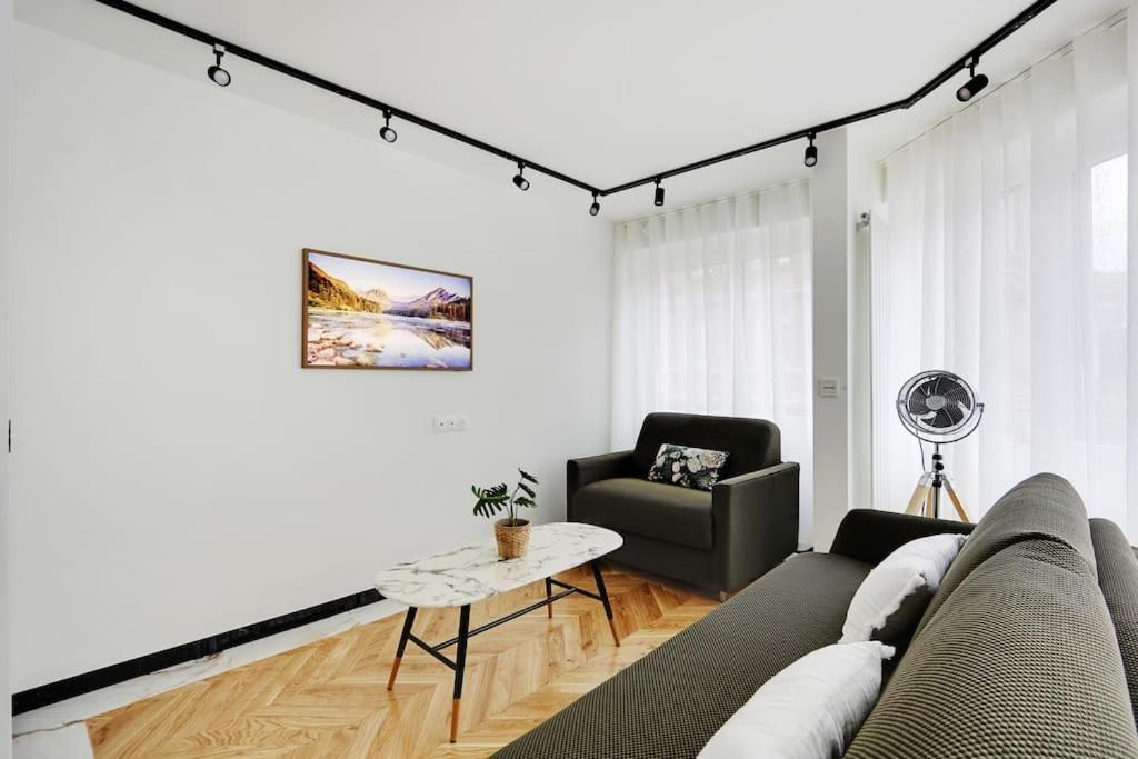 Appartement Cosy Pour 4 A La Villette - Paříž Exteriér fotografie